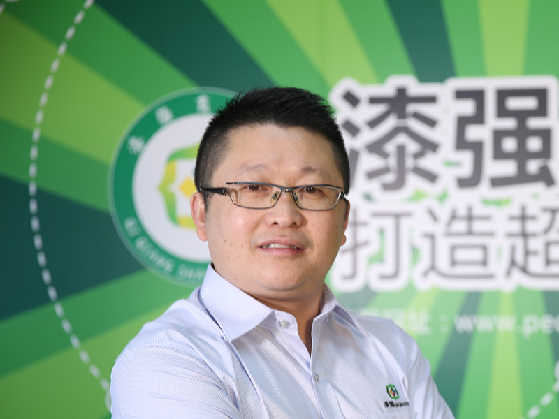 漆強(qiáng)化工總經(jīng)理張文_副本 漆強(qiáng)化工總經(jīng)理張文_副本